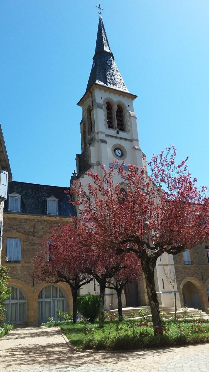 Accueil Du Couvent De Malet Hotel Saint-Come-d'Olt Luaran gambar